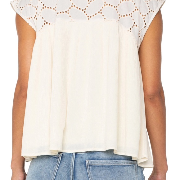 LIVERPOOL SHORT SLEEVE DOLMAN BLOUSE W/ EMBROIDERY Size LL / VANILLA EYELET - Picture 2 of 3